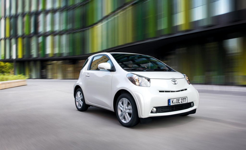 Toyota_iQ__