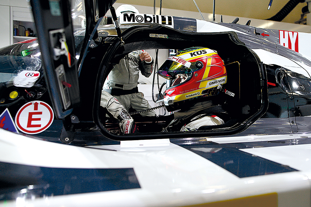 Porsche Team: Timo Bernhard